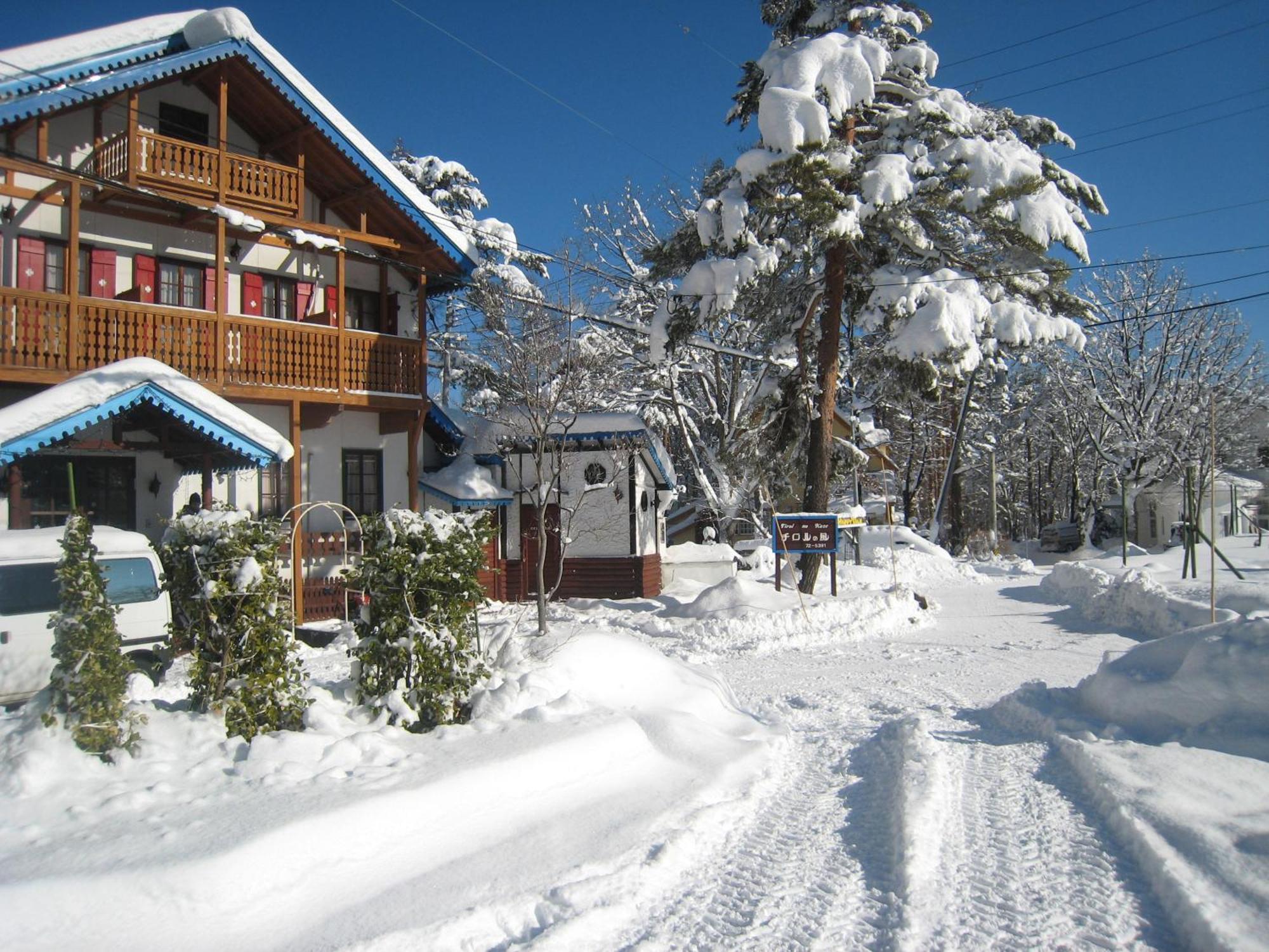 白馬村 チロルの風 Bed & Breakfast エクステリア 写真